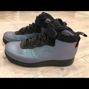 NIKE Airforce 1 High. Foamposit.  Blue/black